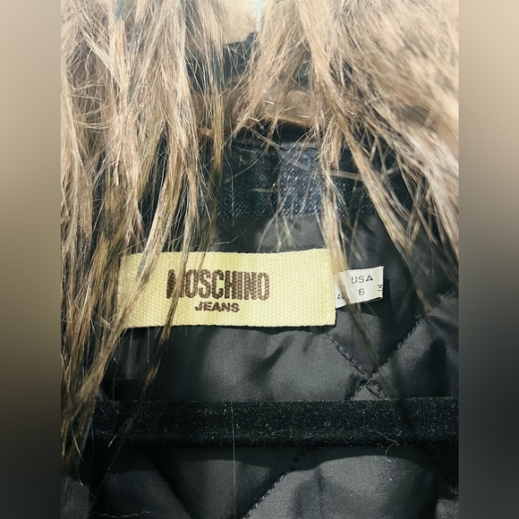 MOSCHINO**Fur Collar Denim Jean Jacket**US 6 $1450 - Picture 4 of 10